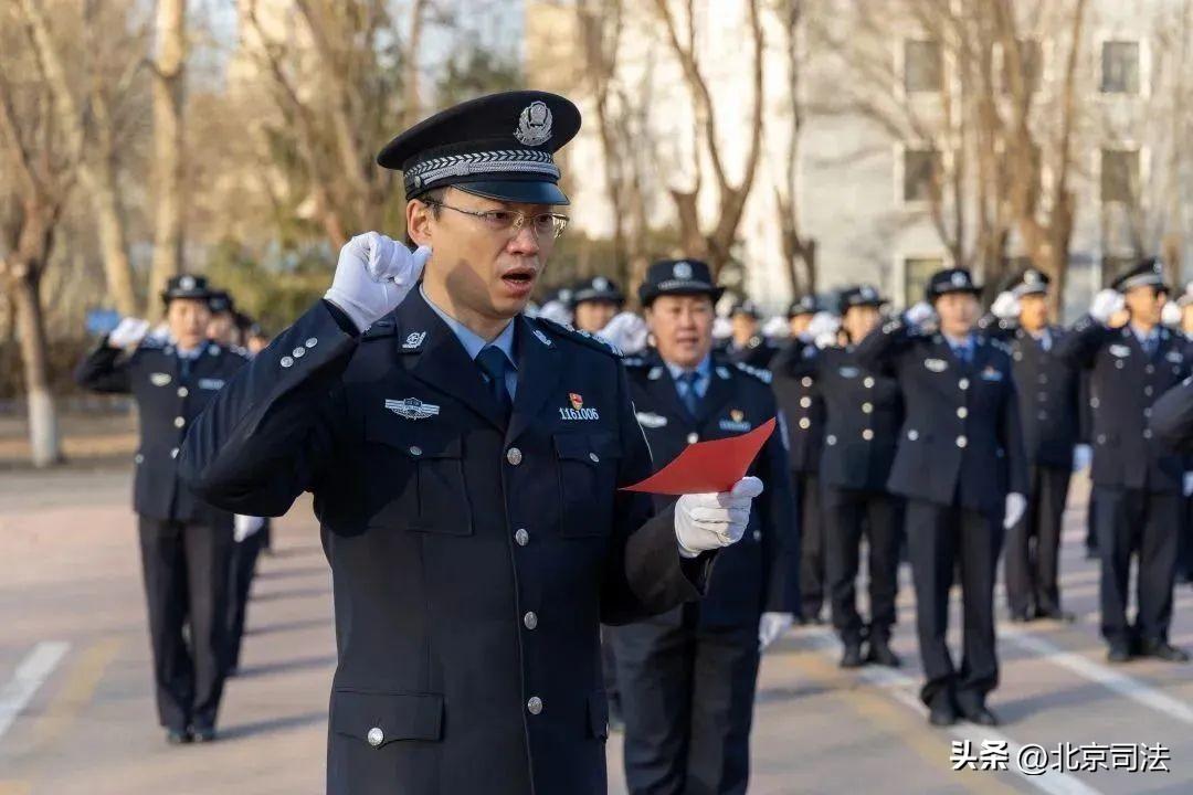 最新人民警察警歌，荣耀与担当的辉煌象征